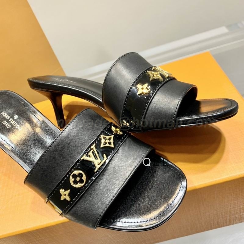 Louis Vuitton Women's Slippers 78